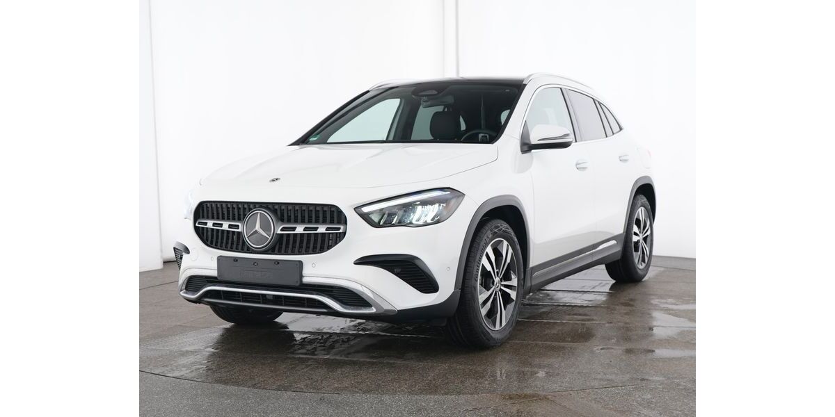 Mercedes-Benz GLA 180 11.782 km 36.850 &euro; Meißen 01662