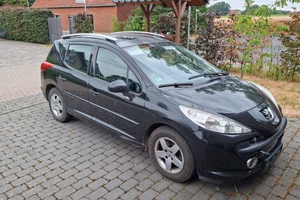 Peugeot 207 94.000 km 3.699 &euro; Rahden 32369