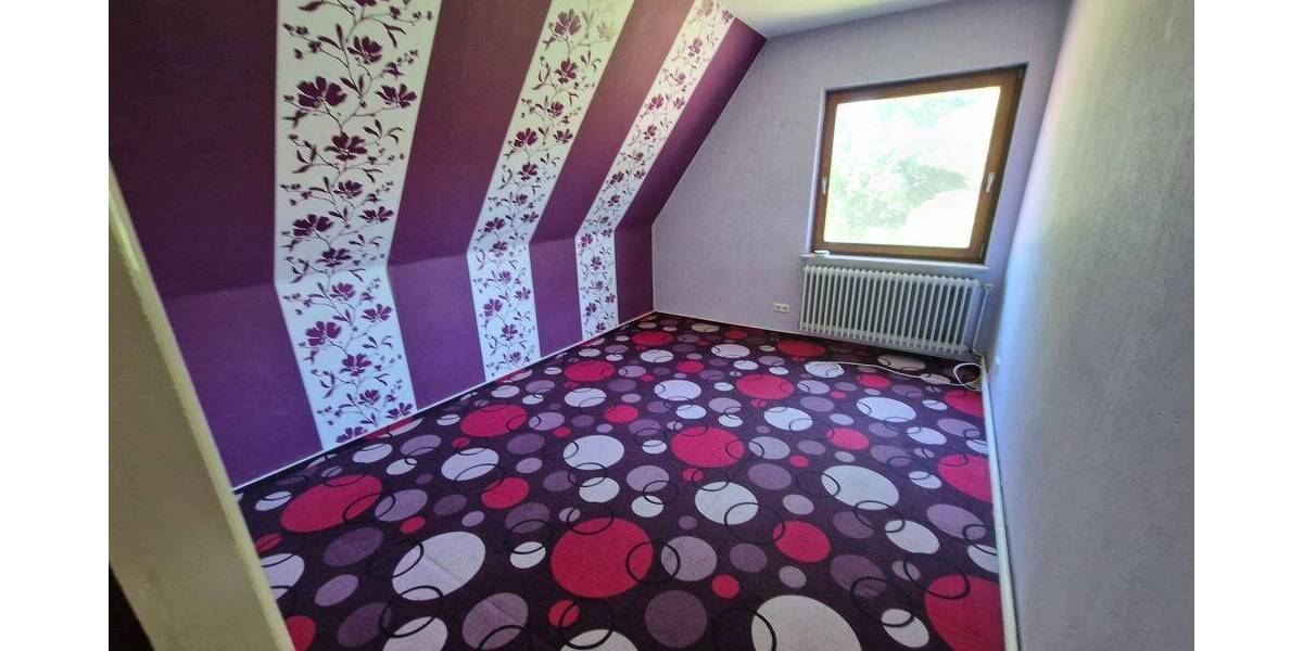 Einfamilienhaus Zetel / Neuenburg Neuenburg - 7 Zimmer, 162 m&sup2;, 217.000&euro; | Angebot:26886133