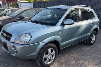 Hyundai TUCSON 164.000 km 4.950 &euro; Saarbrücken/Altenkessel 66126