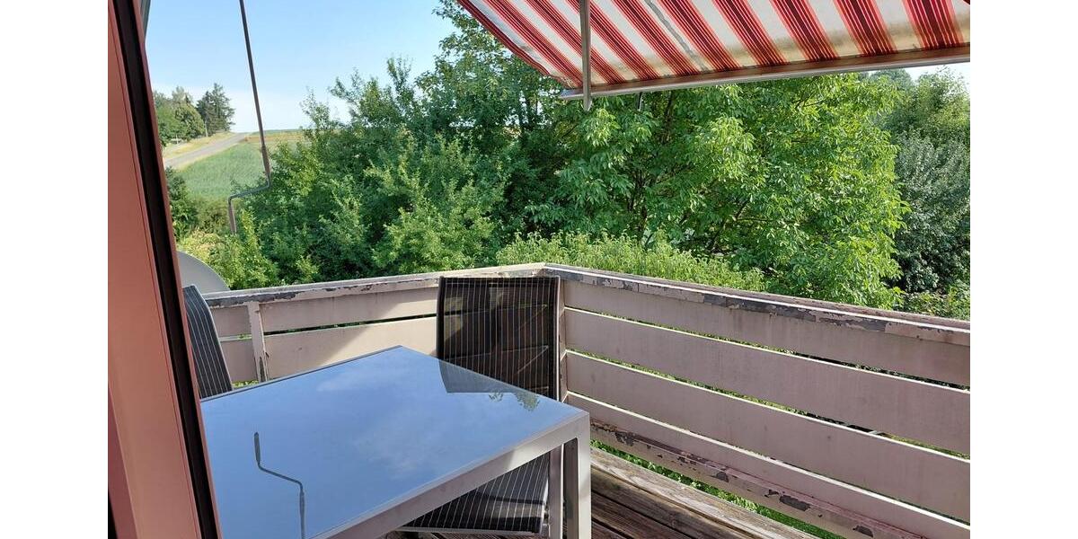 Dachgeschoßwohnung Stockach - 3.5 Zimmer, 80 m&sup2;, 300.000&euro; | Angebot:26987307