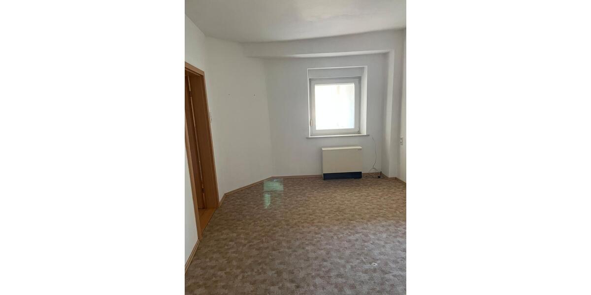 Reihenhaus Bernstadt auf dem Eigen - 7 Zimmer, 154 m&sup2;, 60.000&euro; | Angebot:26548768