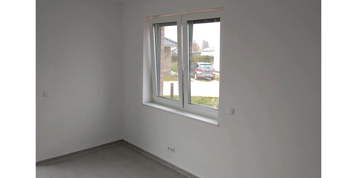 Doppelhaushälfte Bergen - 6 Zimmer, 154 m&sup2;, 1.400&euro; | Angebot:26401998
