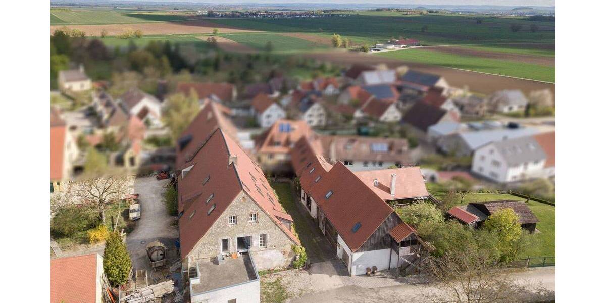 Einfamilienhaus Hohenaltheim Niederaltheim - 8 Zimmer, 192 m&sup2;, 295.000&euro; | Angebot:26424295