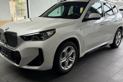BMW iX1 24.700 km 44.950 &euro; Freudenberg 57258