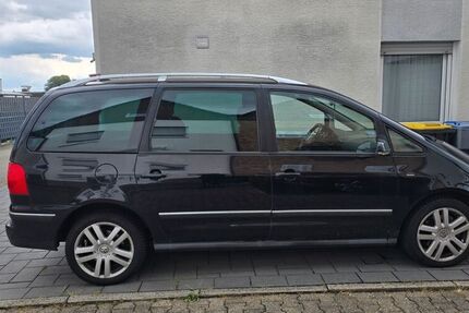 VW Sharan