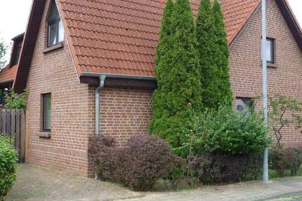 Haus zum Mieten in Lehrte 810 € 90 m² 2.5 zimmer