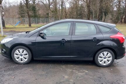 Ford Focus 151.000 km 3.400 &euro; Bölsberg 57648