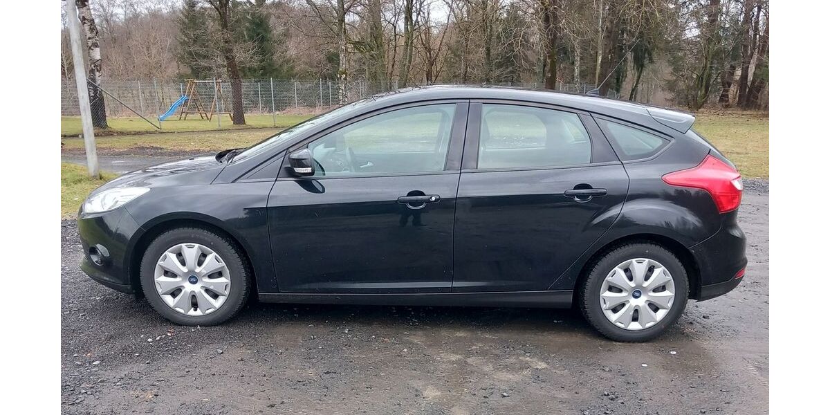 Ford Focus 151.000 km 3.400 &euro; Bölsberg 57648
