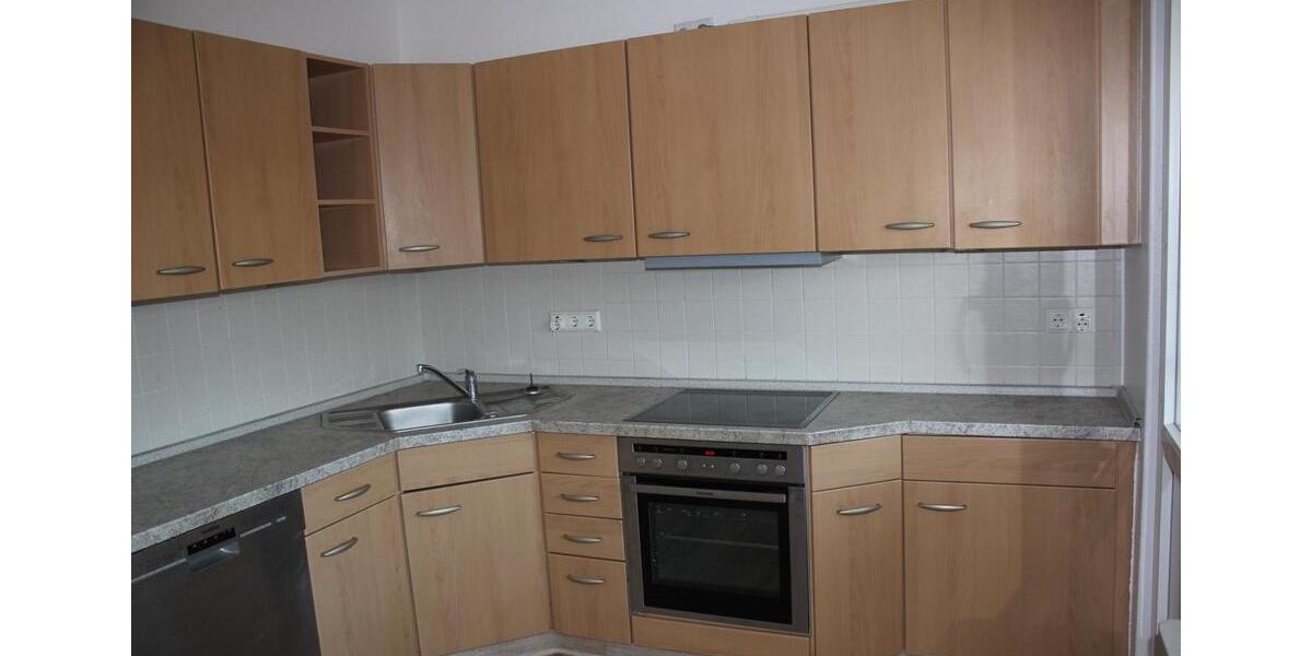 Etagenwohnung Suderburg - 6 Zimmer, 200 m&sup2;, 1.400&euro; | Angebot:24564558