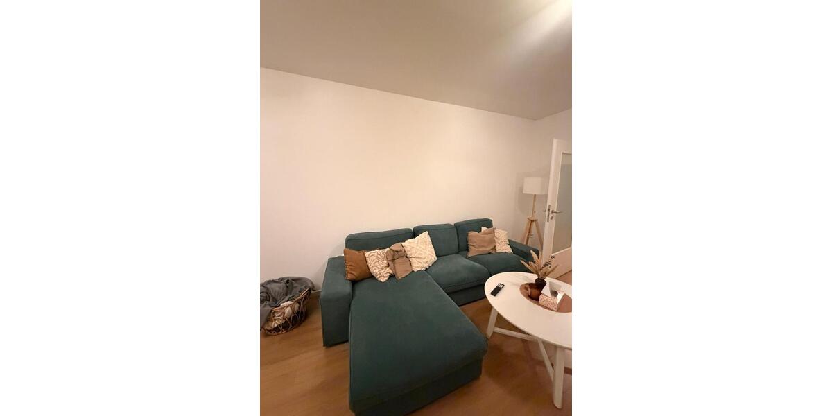 Dachgeschoßwohnung Bremerhaven Lehe - 3 Zimmer, 91 m&sup2;, 1.025&euro; | Angebot:25403714