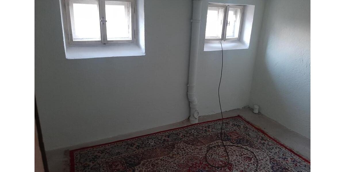 Lagerraum Kellerabteil in Viechtach (zentrumsnah) zu vermieten zimmer