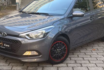 Hyundai i20 98.500 km 9.800 &euro; München 81677