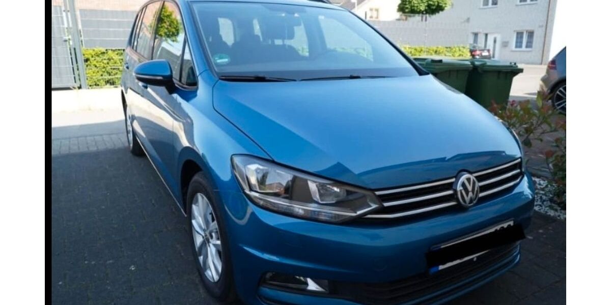 VW Touran 189.300 km 12.600 &euro; Düren 52351
