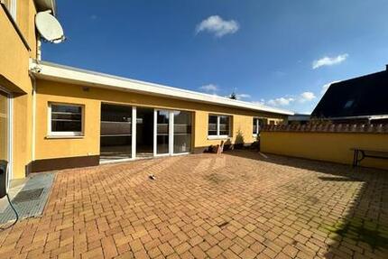 Wohnung Weener - 3 Zimmer, 105 m&sup2;, 945&euro; | Angebot:25322288