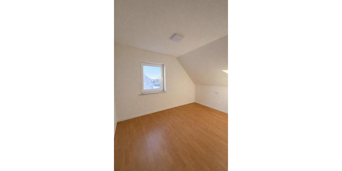 3 Zimmer Wohnung zur VERMIETEN 3 zimmer