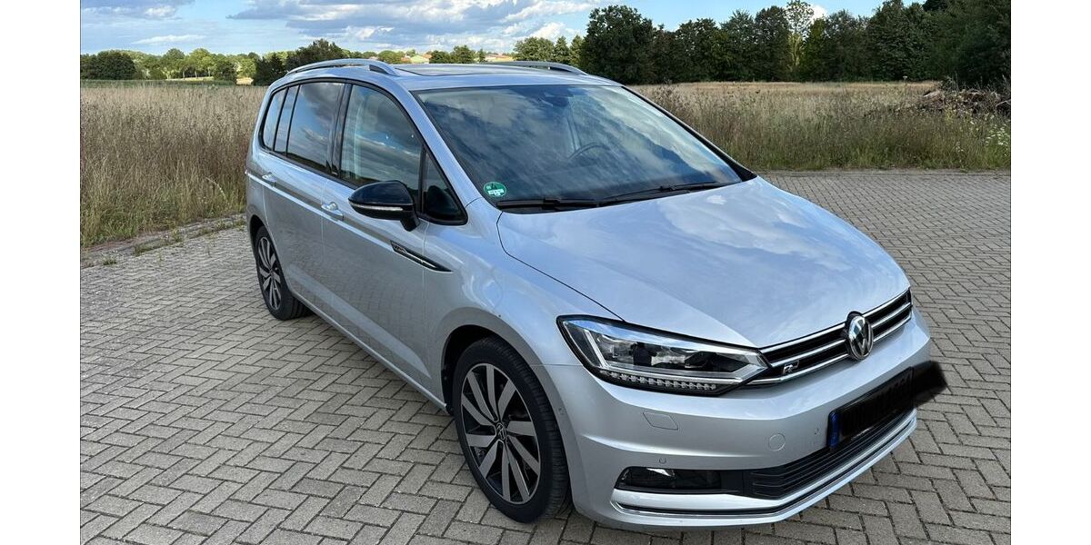 VW Touran 59.900 km 22.950 &euro; Wolfsburg 38444