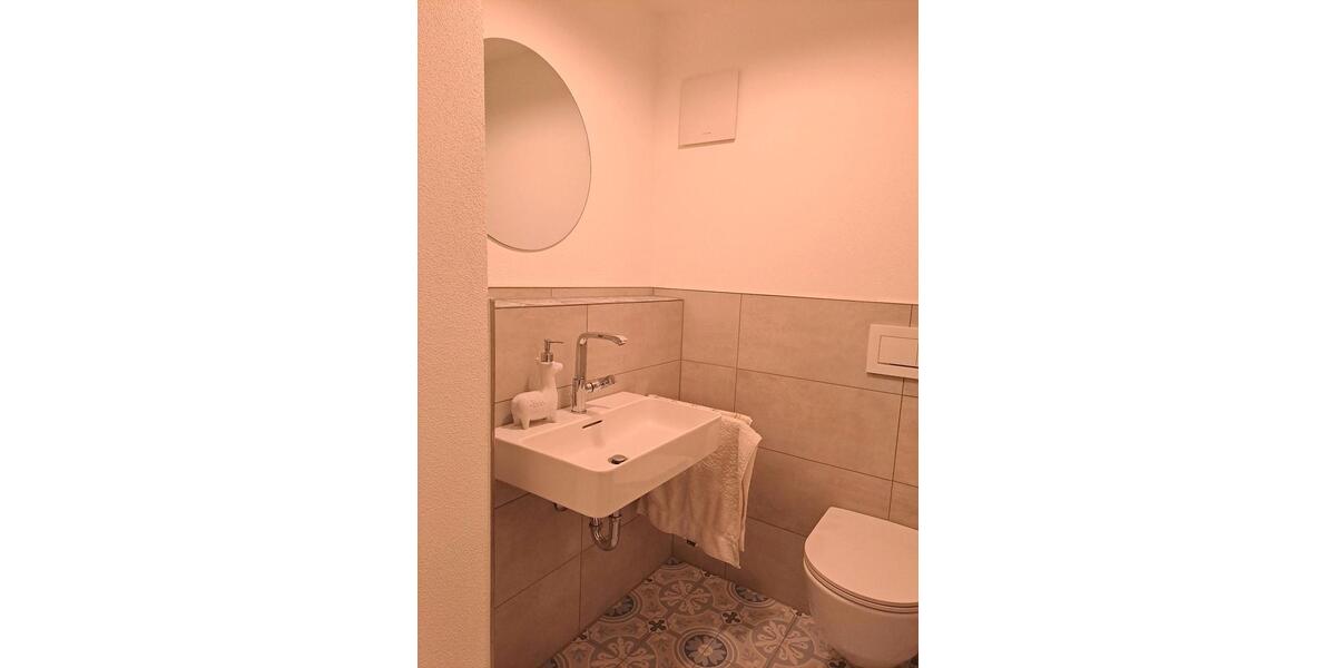 Einfamilienhaus Buttenwiesen - 5 Zimmer, 130 m&sup2;, 1.600&euro; | Angebot:25293846