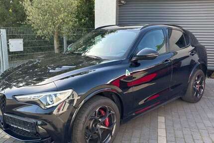 Alfa Romeo Stelvio 96.000 km 42.880 &euro; Volkach - Öttershausen 97332
