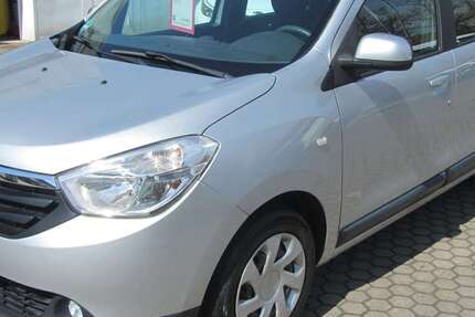 Dacia Lodgy 71.300 km 10.950 &euro; Artern 06556