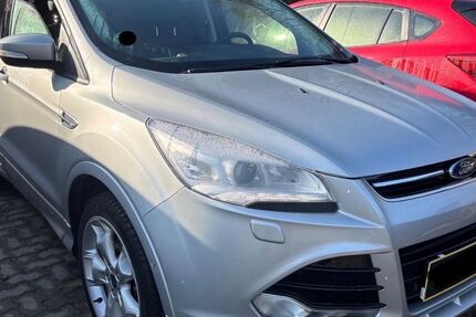 Ford Kuga 137.300 km 11.900 &euro; Ludwigsburg 71638