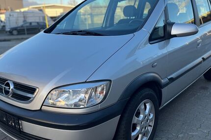 Opel Zafira 118.000 km 2.950 &euro; Philippsburg 76661