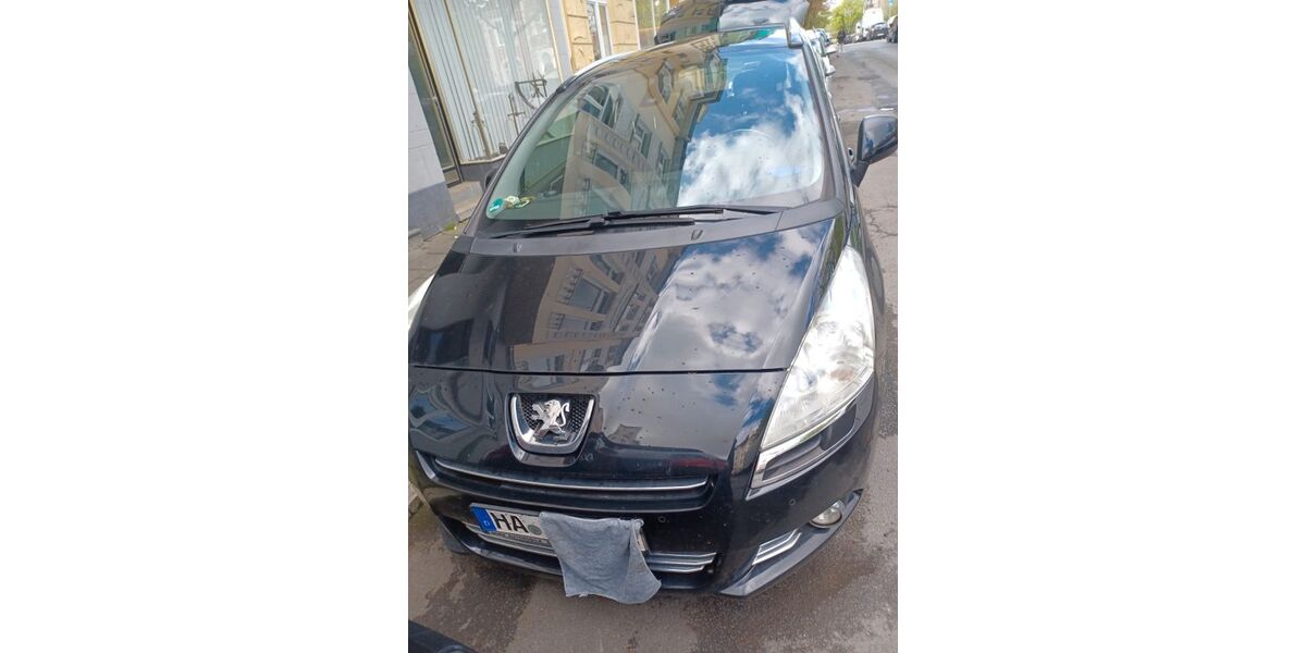 Peugeot 5008 300.000 km 2.700 &euro; Hagen 58135