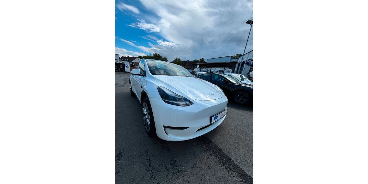 Tesla Model Y 84.400 km 34.900 &euro; Bochum 44803