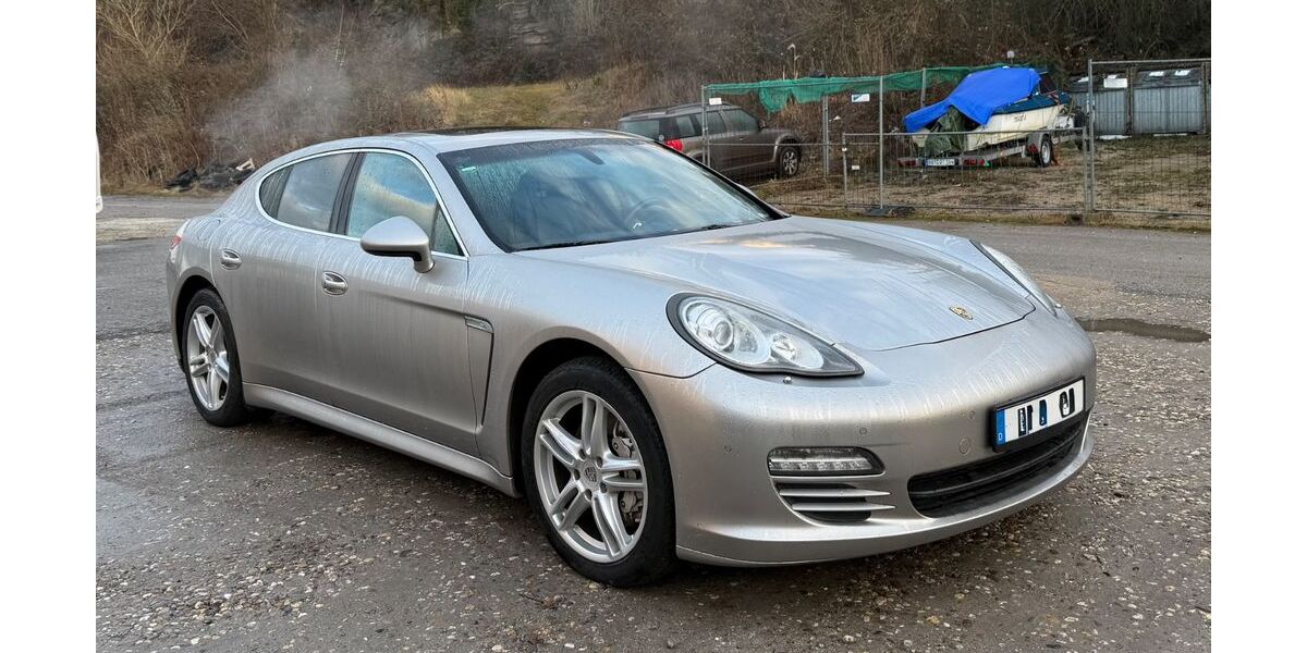 Porsche Panamera 140.000 km 19.990 &euro; Essen 45279