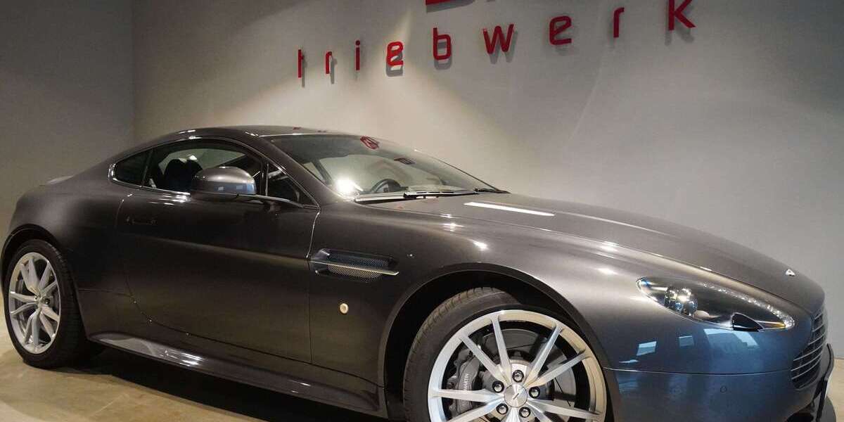 Aston Martin V8 33.000 km 74.941 € Duisburg 47228