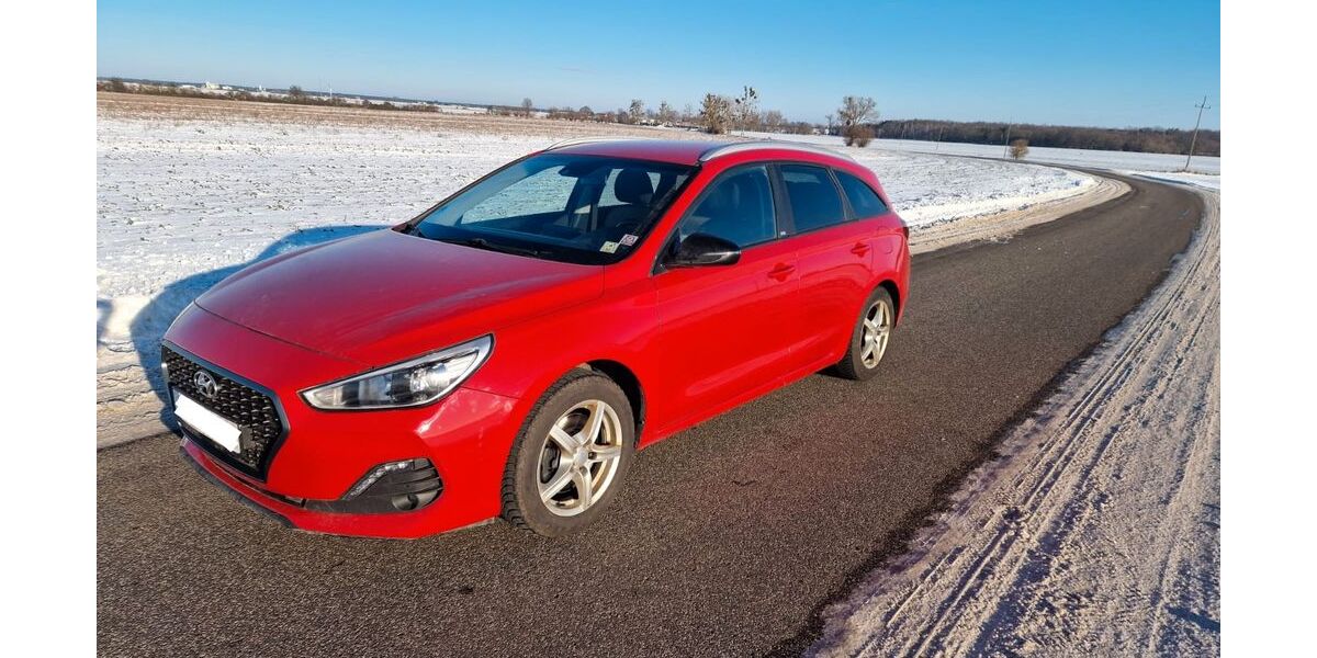 Hyundai i30 133.000 km 8.301 &euro; Stadtroda 07646