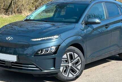 Hyundai KONA 15.530 km 24.890 &euro; Jüterbog 14913