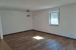 Etagenwohnung Pfarrkirchen - 6.5 Zimmer, 142 m&sup2;, 1.200&euro; | Angebot:26394253