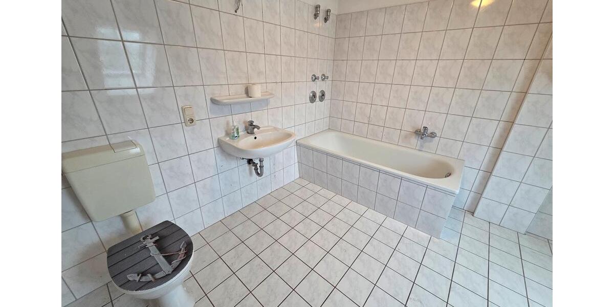 Dachgeschoßwohnung Lindow (Mark) - 2 Zimmer, 74 m&sup2;, 610&euro; | Angebot:24597721