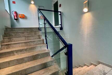 Büro in Ramstein-Miesenbach 2.300 € 400 m² zimmer