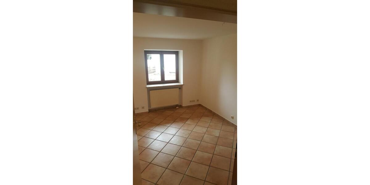 Erdgeschoßwohnung Rohrdorf - 1 Zimmer, 35 m&sup2;, 586&euro; | Angebot:24728305