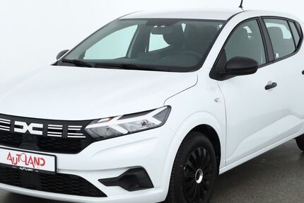 Dacia Sandero 19.987 km 14.490 &euro; Eisenhüttenstadt 15890