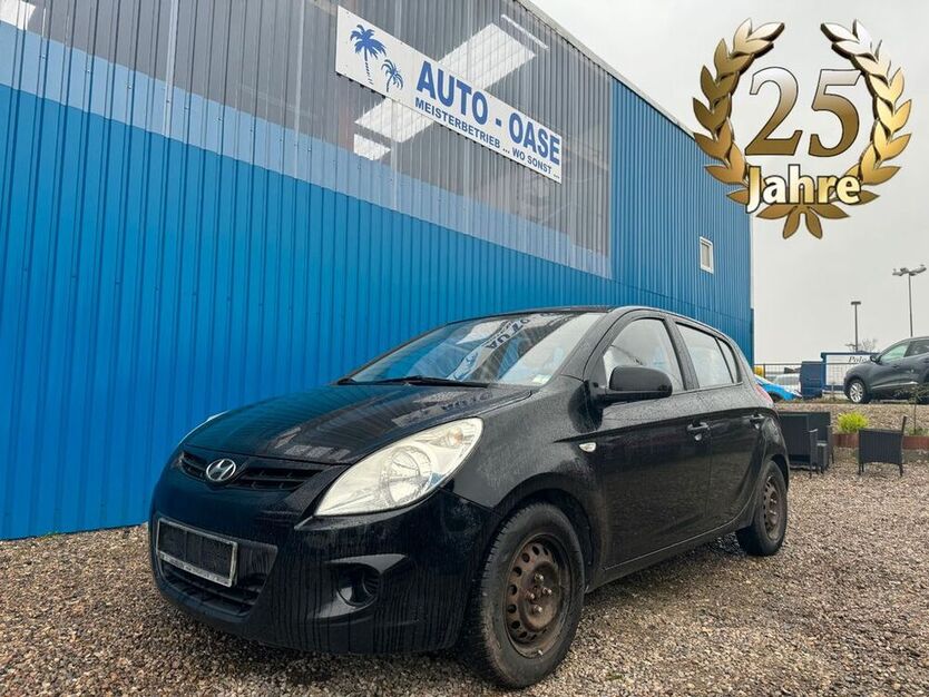 i20