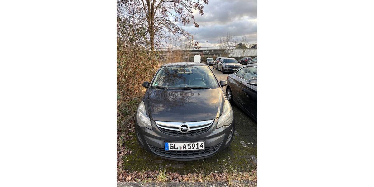 Opel Corsa 104.000 km 4.000 &euro; Bergisch Gladbach 51427