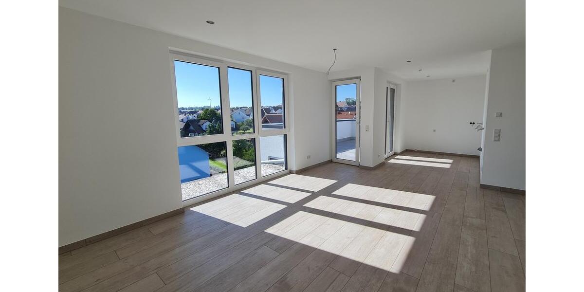 Dachgeschoßwohnung Friedewald - 3 Zimmer, 99 m&sup2;, 1.250&euro; | Angebot:26382706