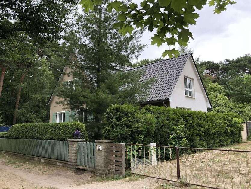 Haus zum Mieten in Beelitz 2.100 € 199 m² 6 zimmer