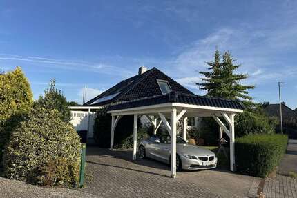 Haus zum Mieten in Kiebitzreihe 1.395 € 139 m² 5 zimmer