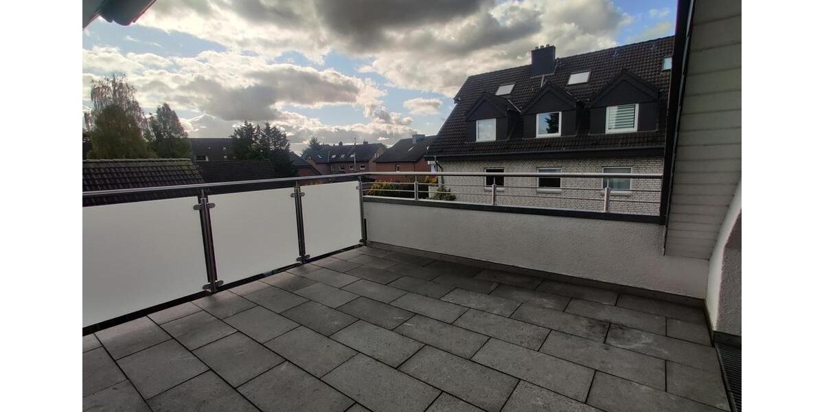 Etagenwohnung Enger - 3 Zimmer, 81 m&sup2;, 820&euro; | Angebot:26679293