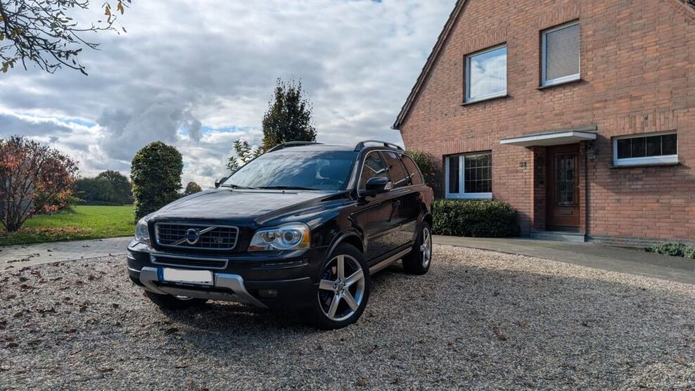 Volvo XC90 287.700 km 11.990 € Neukirchen-Vluyn 47506