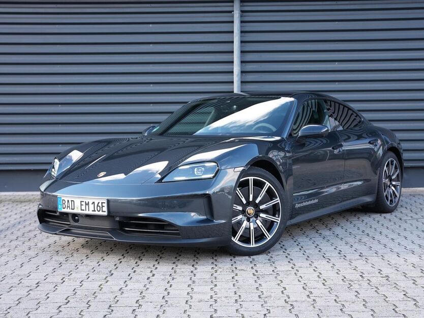 Porsche Taycan 18.000 km 88.880 € Sinzheim/Baden-Baden 76547