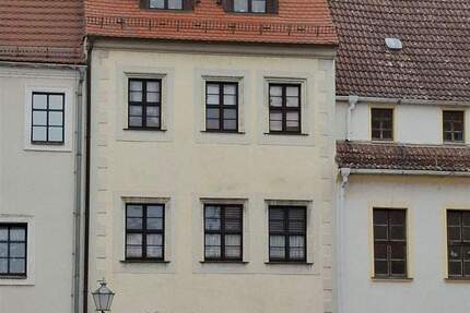Haus Torgau - 8 Zimmer, 200 m&sup2;, 250.000&euro; | Angebot:25877304