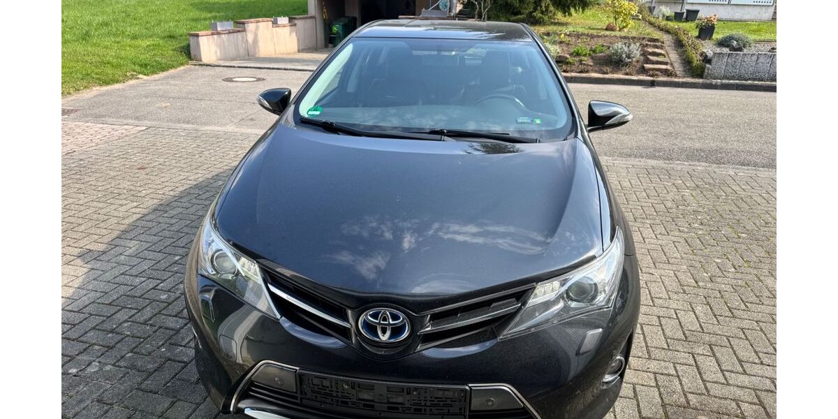 Toyota Auris 198.803 km 7.700 &euro; Seelbach 77960