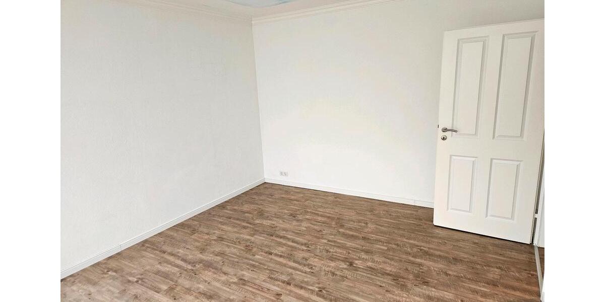 Dachgeschoßwohnung Lippstadt Overhagen - 2 Zimmer, 58 m&sup2;, 139.000&euro; | Angebot:26279756