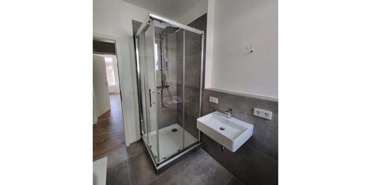 Einfamilienhaus Göttingen Oststadt - 4 Zimmer, 110 m&sup2;, 1.450&euro; | Angebot:26269281