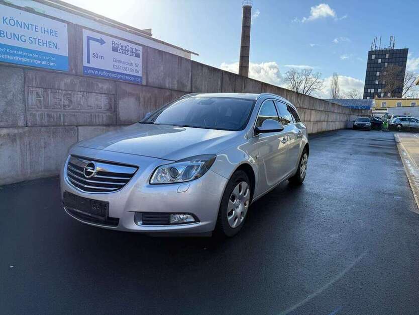 Opel Insignia 241.000 km 2.500 € Dresden 01257